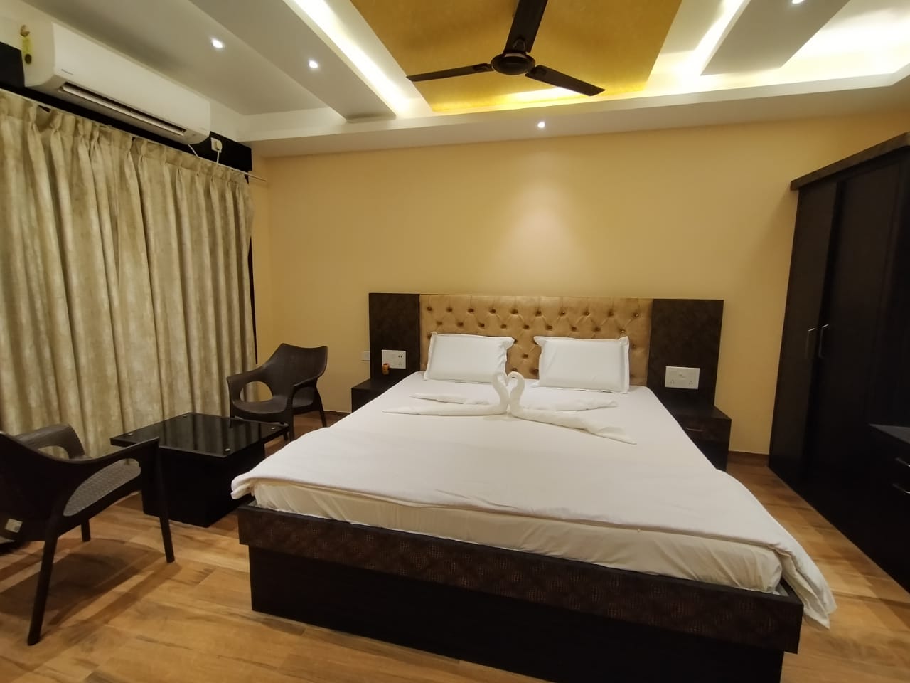 Hotel sweet villa puri Room image
